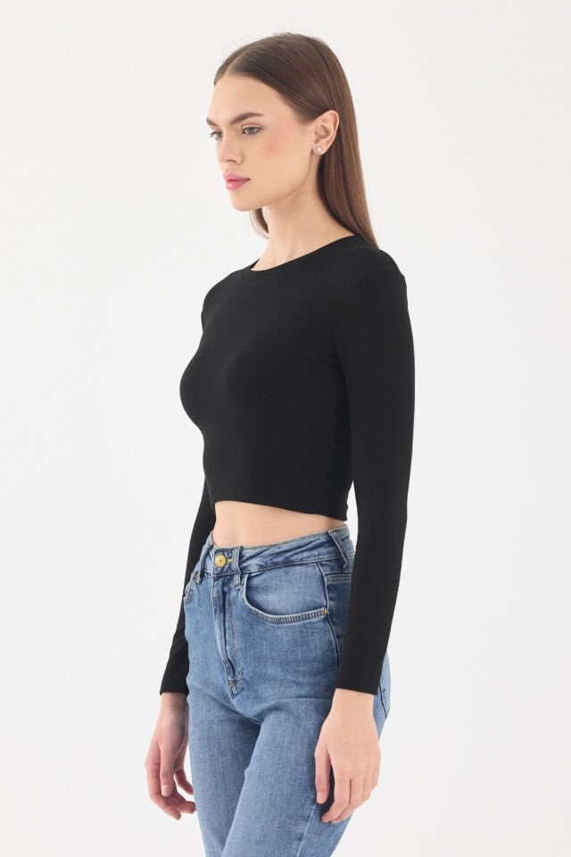 RİKLALI SİYAH CROP