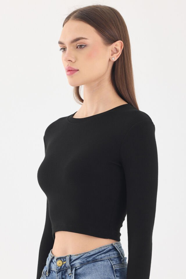 RİKLALI SİYAH CROP